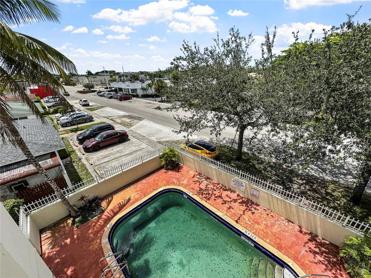 Real estate property located at 770 128th St #303, Miami-dade, 770 Condo, North Miami, FL