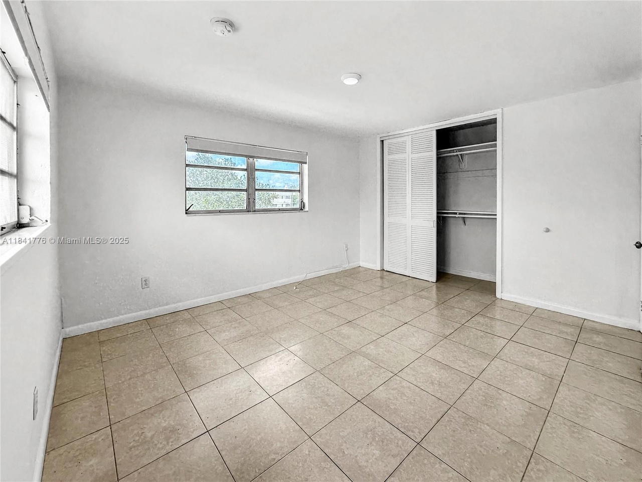 Real estate property located at 770 128th St #303, Miami-dade, 770 Condo, North Miami, FL