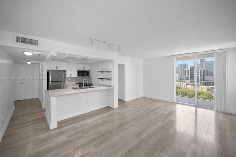 Real estate property located at 850 Miami Ave W-1804, Miami-dade, Madison Downtown Condo, Miami, FL