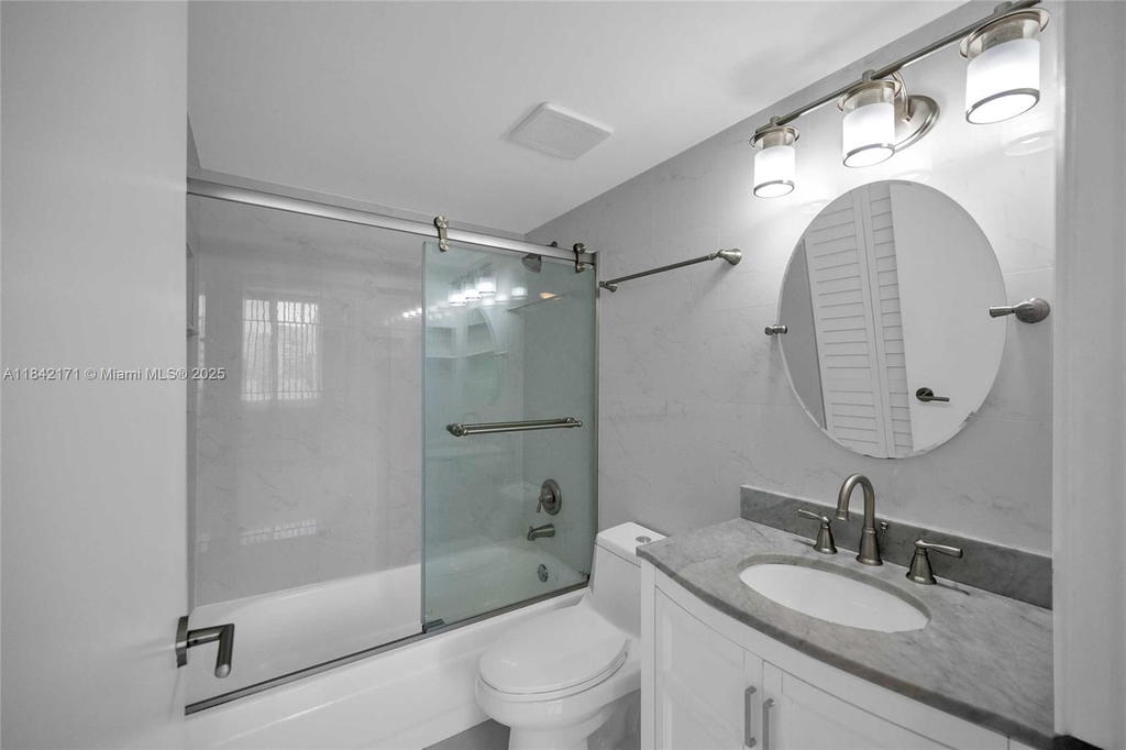 Real estate property located at 850 Miami Ave W-1804, Miami-dade, Madison Downtown Condo, Miami, FL
