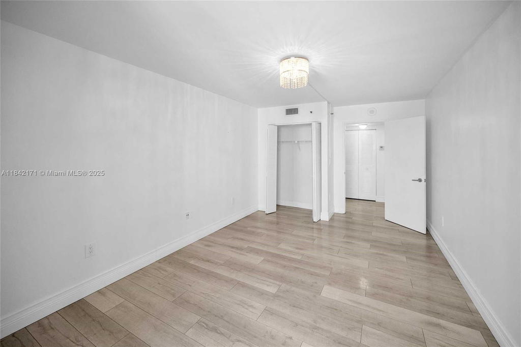 Real estate property located at 850 Miami Ave W-1804, Miami-dade, Madison Downtown Condo, Miami, FL