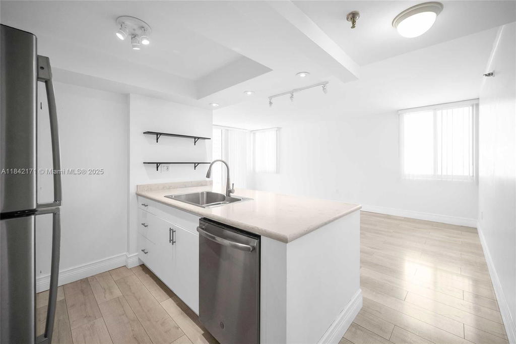 Real estate property located at 850 Miami Ave W-1804, Miami-dade, Madison Downtown Condo, Miami, FL