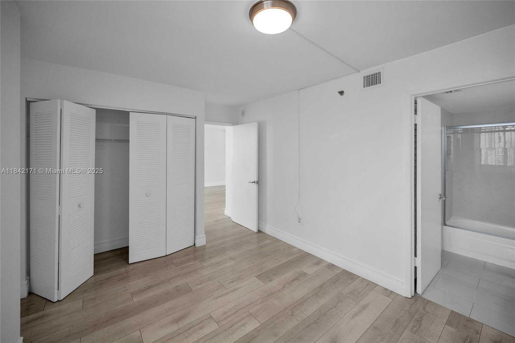Real estate property located at 850 Miami Ave W-1804, Miami-dade, Madison Downtown Condo, Miami, FL