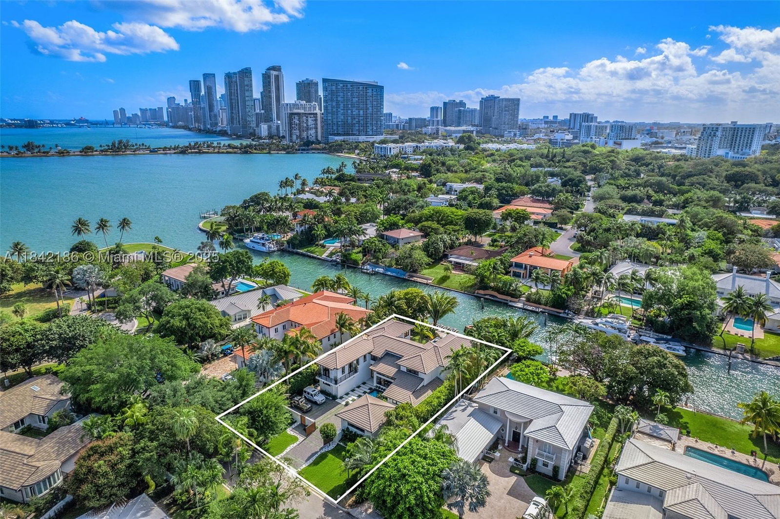 Real estate property located at 4241 Palm Ln, Miami-dade, Bay Point, Miami, FL
