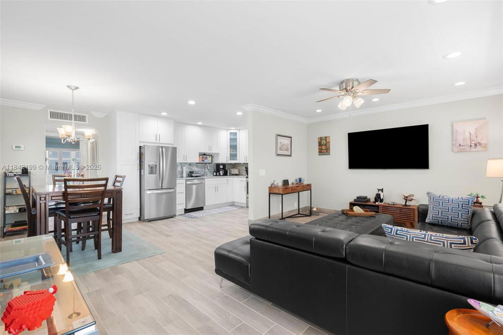 Real estate property located at 864 NORMANDY R, Palm Beach, Kings Point Normandy, Delray Beach, FL