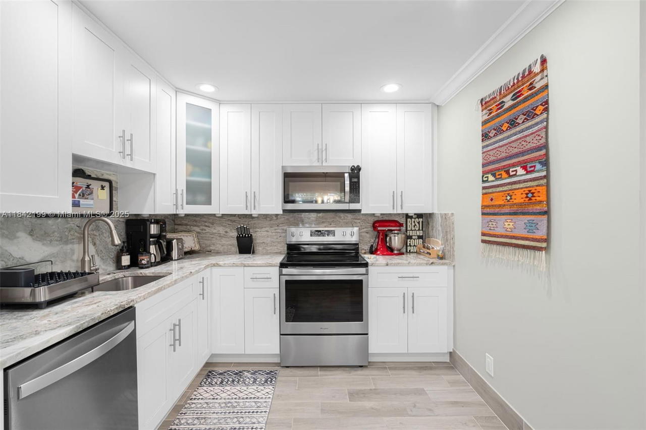 Real estate property located at 864 NORMANDY R, Palm Beach, Kings Point Normandy, Delray Beach, FL