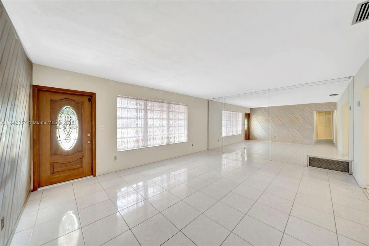 Real estate property located at 1741 86th Ave, Broward, Pasadena Lakes West, Pembroke Pines, FL