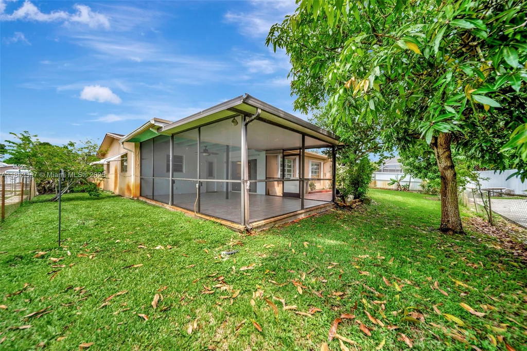 Real estate property located at 1741 86th Ave, Broward, Pasadena Lakes West, Pembroke Pines, FL