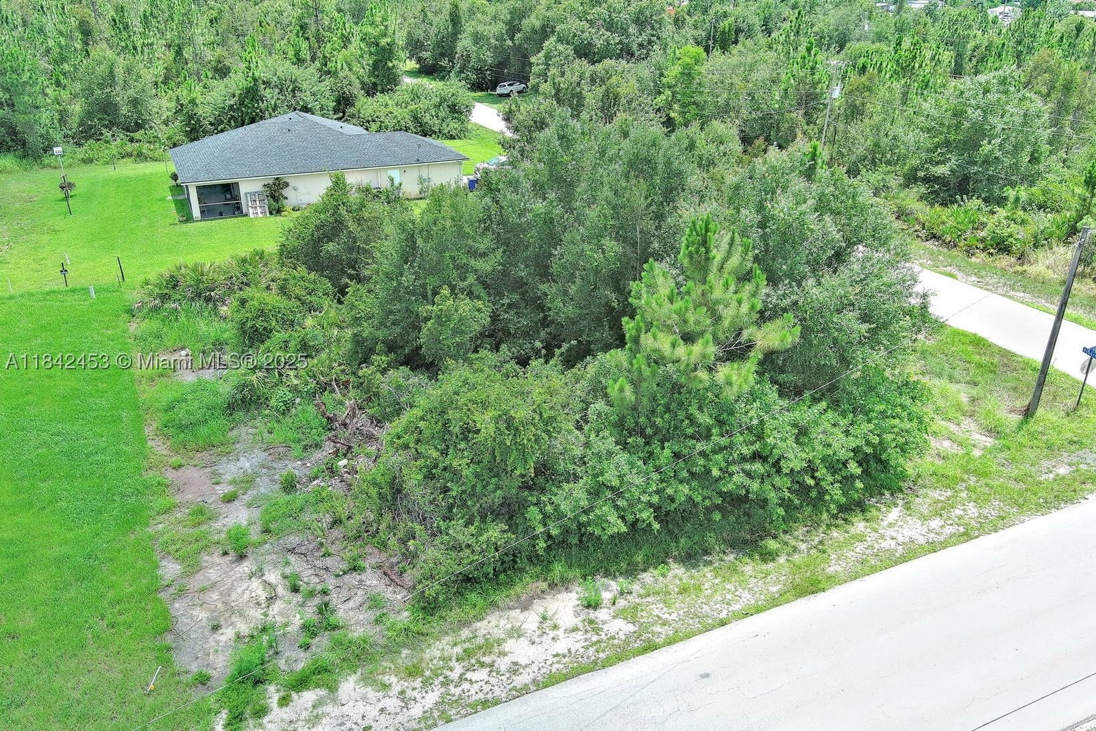 Real estate property located at 2500 10th St, Lee, Lehigh Acres, Lehigh Acres, FL
