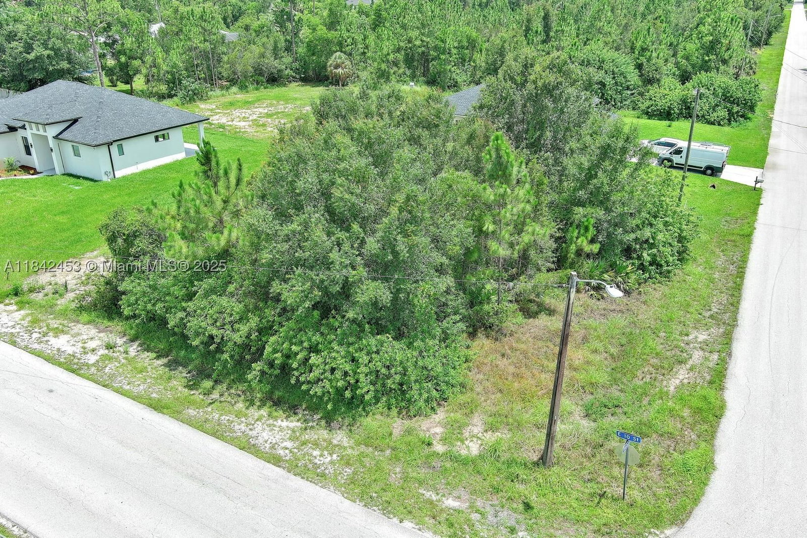 Real estate property located at 2500 10th St, Lee, Lehigh Acres, Lehigh Acres, FL