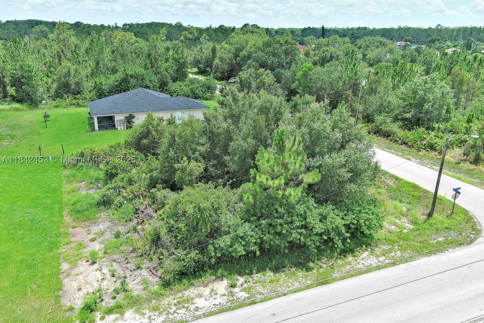 Real estate property located at 2500 10th St, Lee, Lehigh Acres, Lehigh Acres, FL