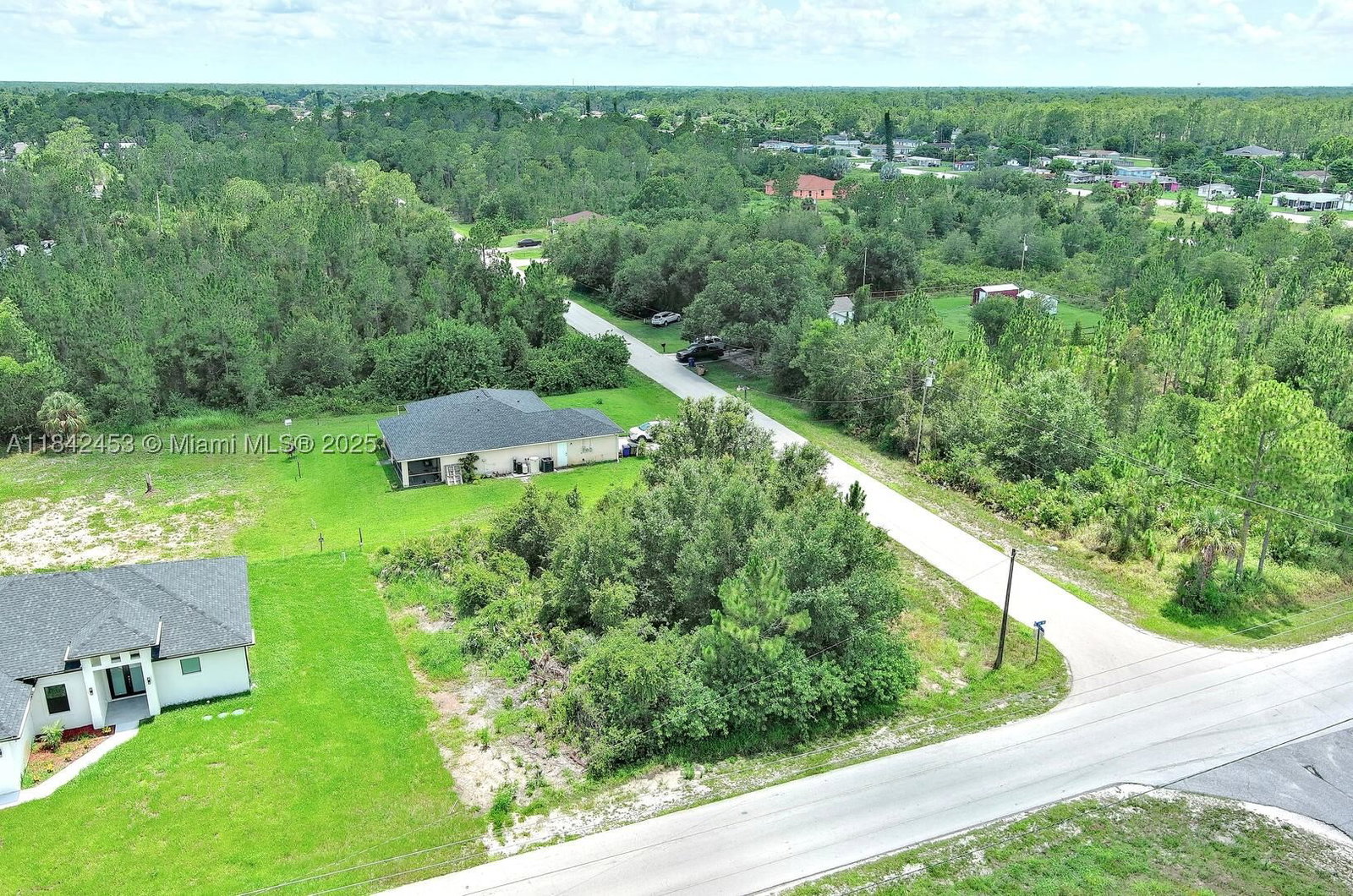 Real estate property located at 2500 10th St, Lee, Lehigh Acres, Lehigh Acres, FL
