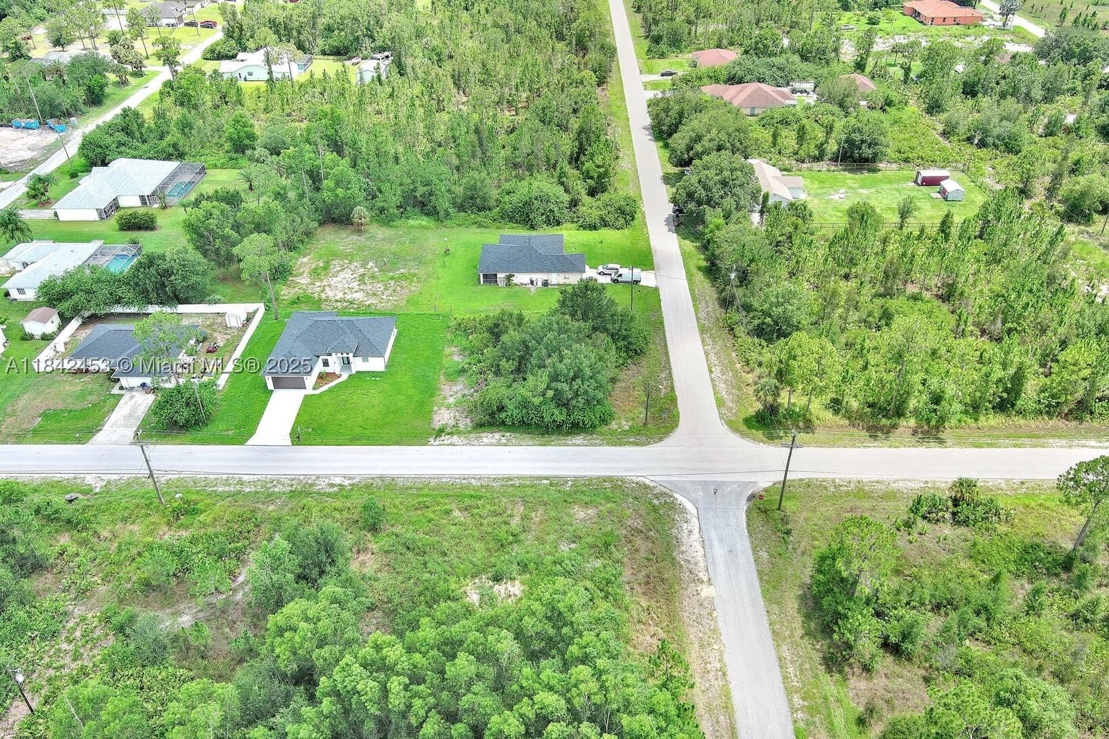 Real estate property located at 2500 10th St, Lee, Lehigh Acres, Lehigh Acres, FL