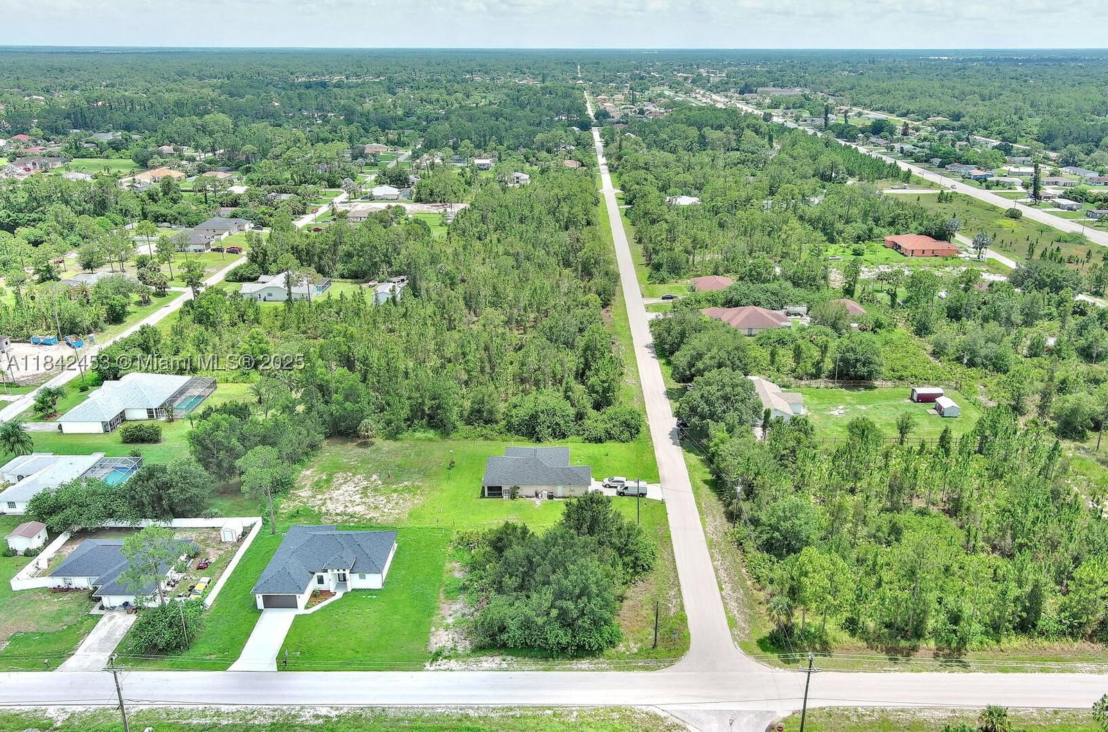 Real estate property located at 2500 10th St, Lee, Lehigh Acres, Lehigh Acres, FL