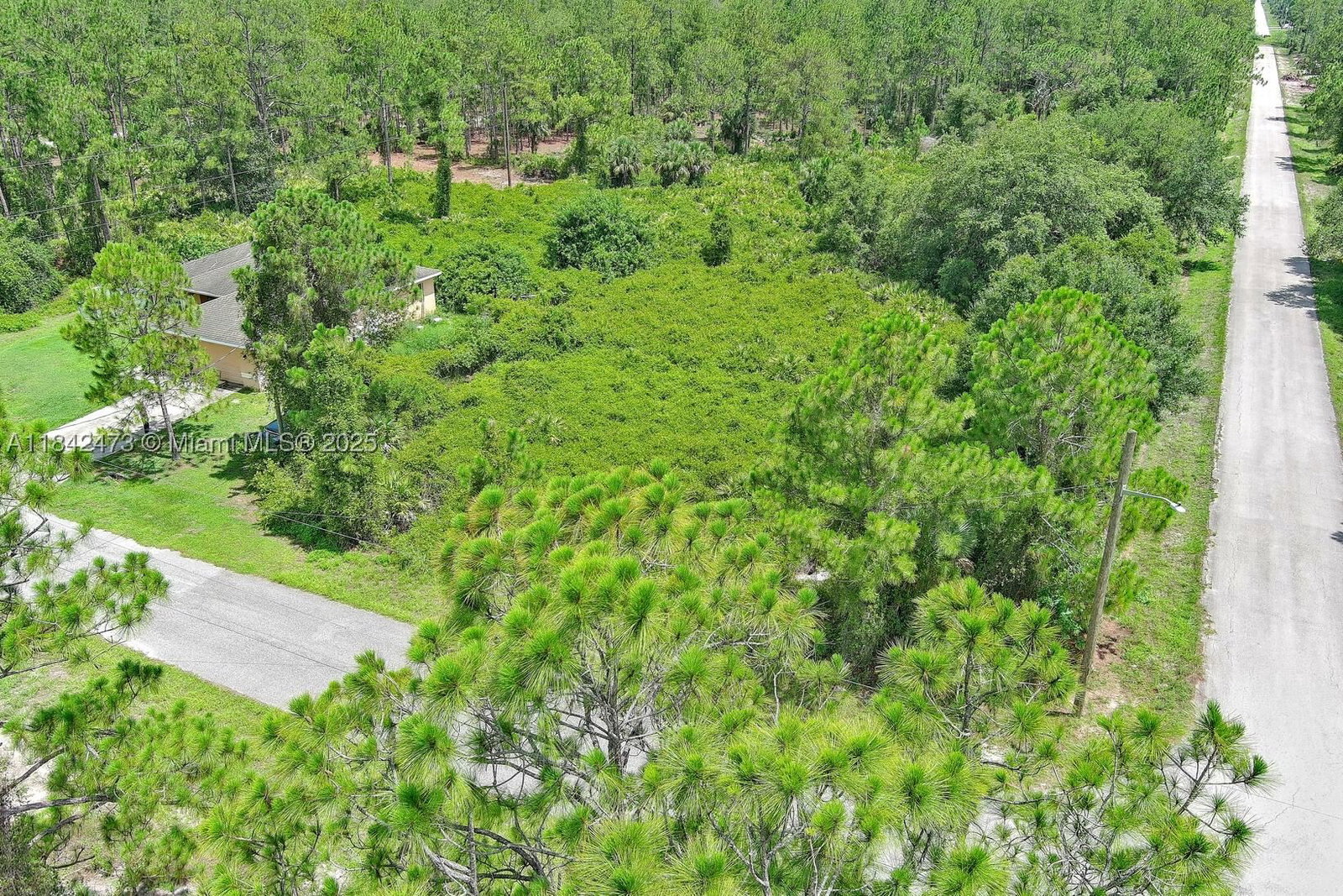 Real estate property located at 3100 13th St, Lee, Lehigh Acres, Lehigh Acres, FL