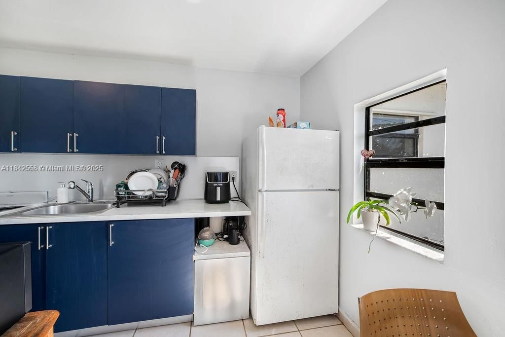 Real estate property located at 8320 43rd Ter, Miami-dade, Mc Keever Terr No 3, Miami, FL
