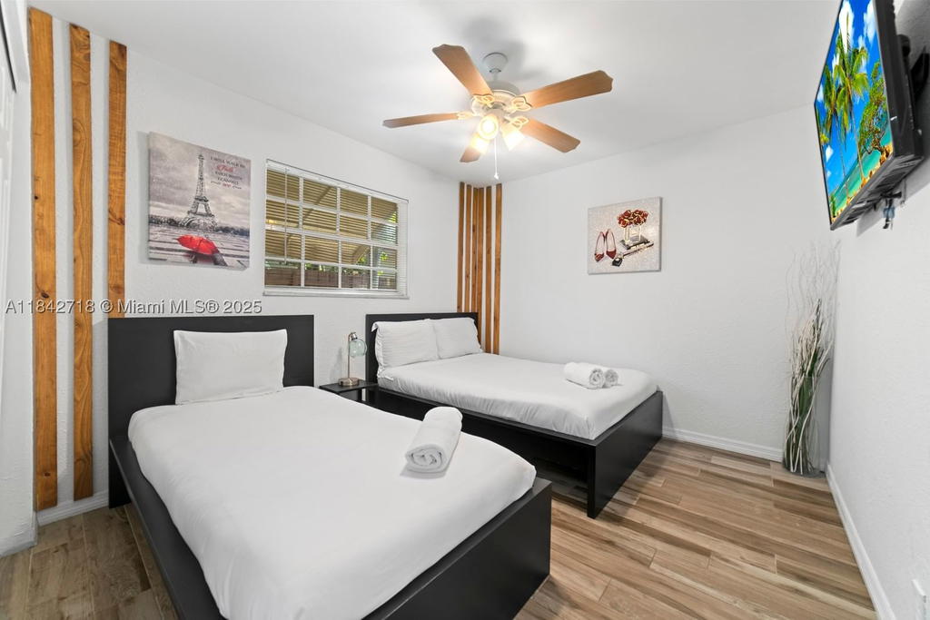 Real estate property located at 2708 Cleveland St, Broward, Sunset Isles Sec 3, Hollywood, FL
