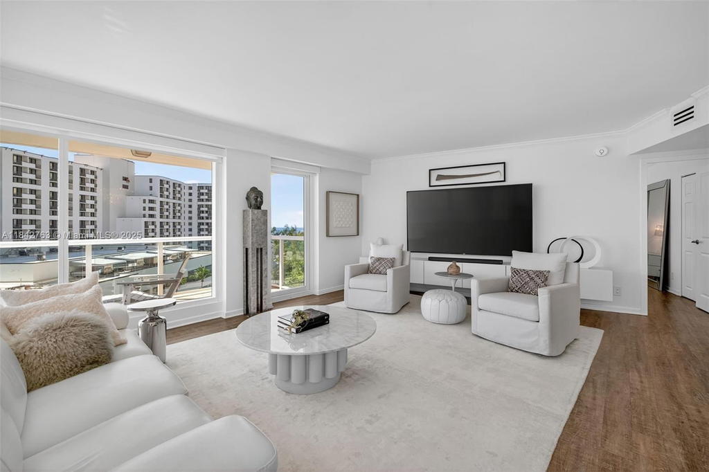 Real estate property located at 3000 Holiday Dr #1102, Broward, Maya Marca Condo, Fort Lauderdale, FL
