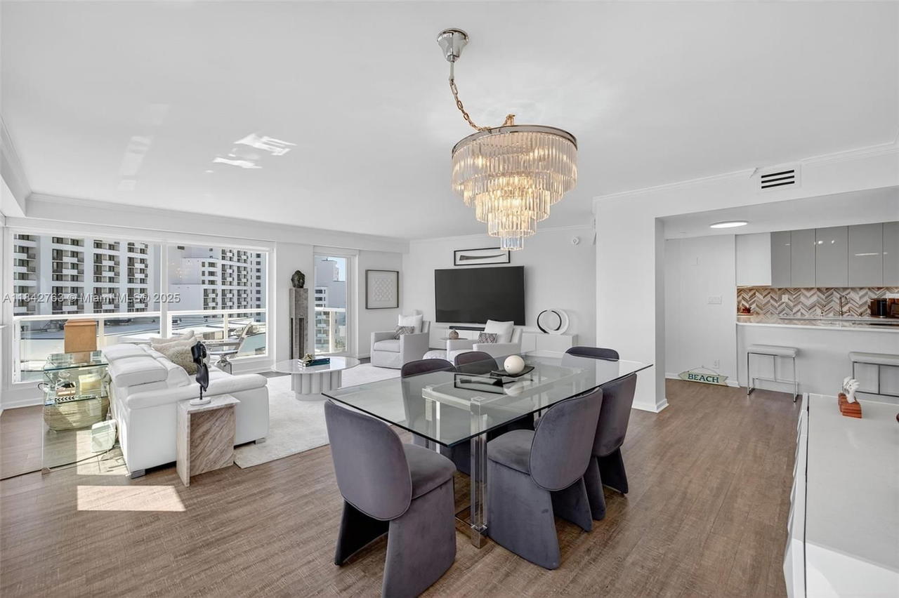 Real estate property located at 3000 Holiday Dr #1102, Broward, Maya Marca Condo, Fort Lauderdale, FL