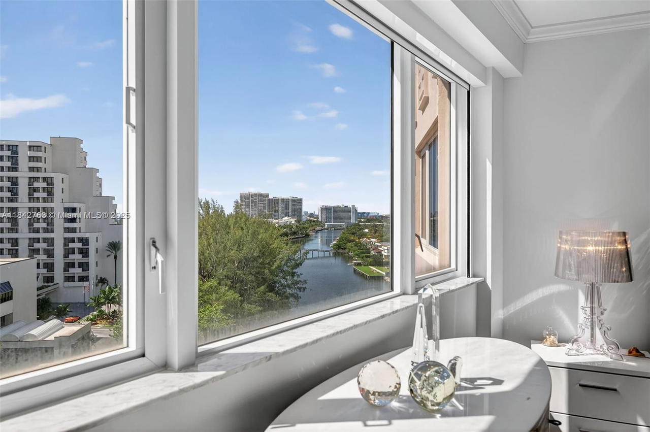 Real estate property located at 3000 Holiday Dr #1102, Broward, Maya Marca Condo, Fort Lauderdale, FL