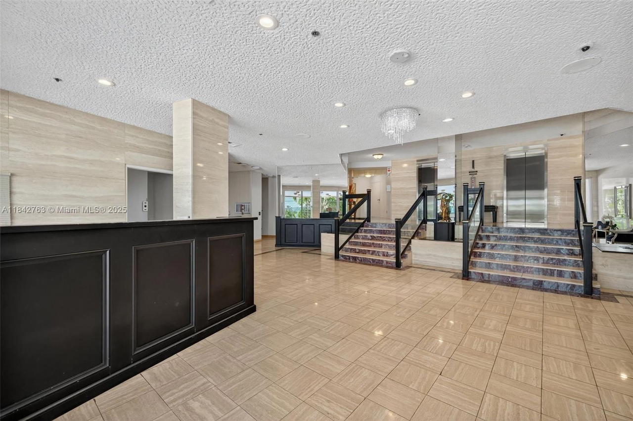 Real estate property located at 3000 Holiday Dr #1102, Broward, Maya Marca Condo, Fort Lauderdale, FL
