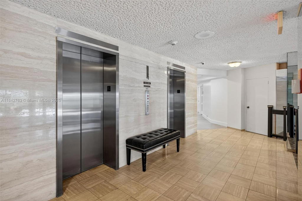 Real estate property located at 3000 Holiday Dr #1102, Broward, Maya Marca Condo, Fort Lauderdale, FL