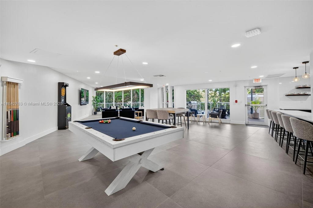 Real estate property located at 3000 Holiday Dr #1102, Broward, Maya Marca Condo, Fort Lauderdale, FL
