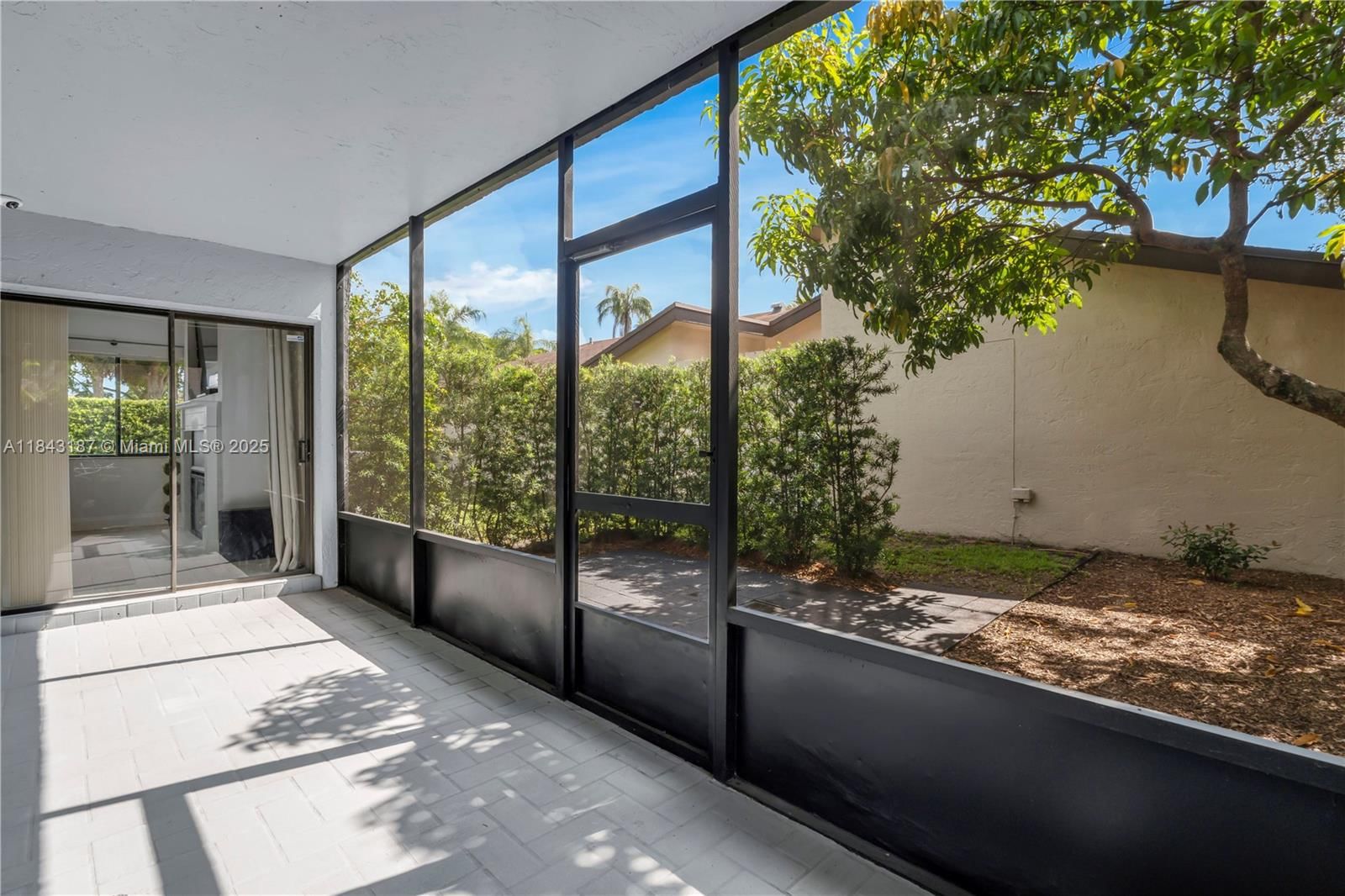 Real estate property located at 8932 9th Pl, Broward, Jacaranda Parcel 338, Plantation, FL