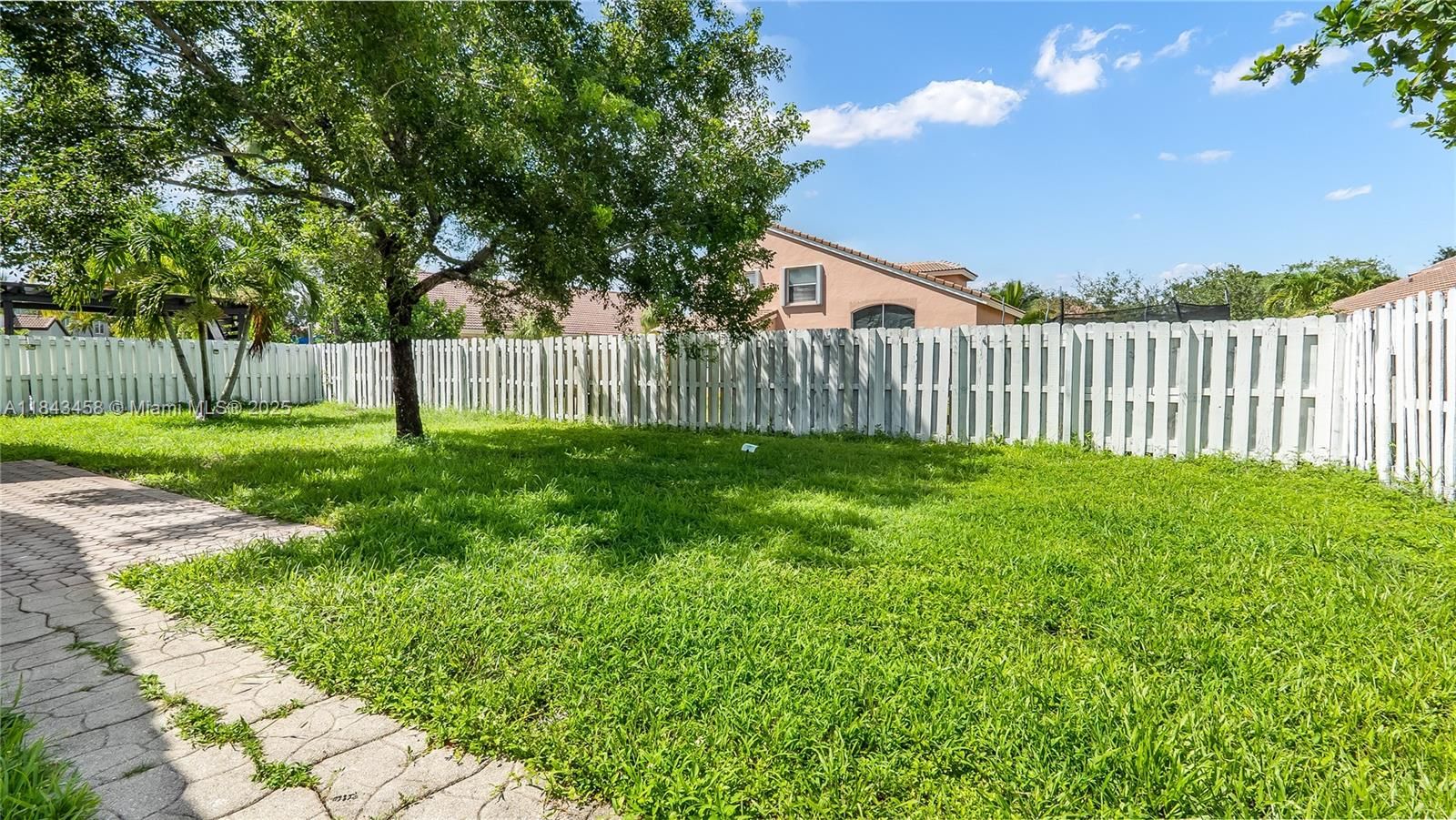 Real estate property located at 19459 29th Ct, Broward, Sunset Lakes Plat Two, Miramar, FL