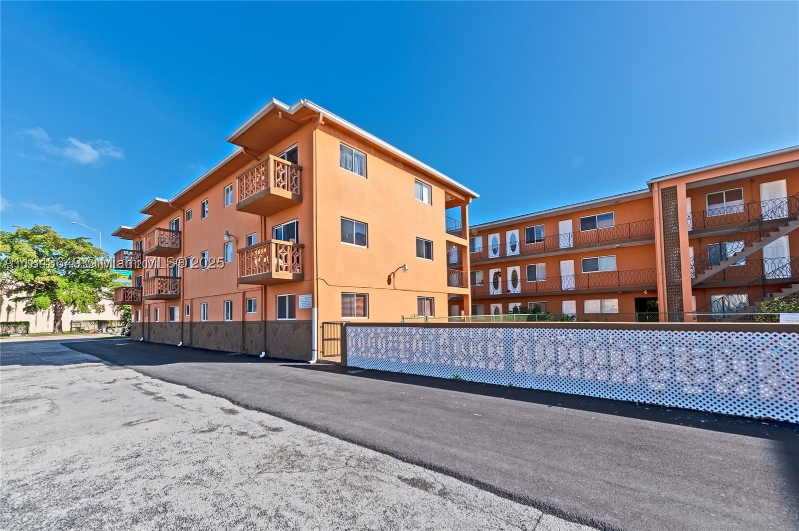 Real estate property located at 2330 11th St #47, Miami-dade, River Grand Ii Condo, Miami, FL