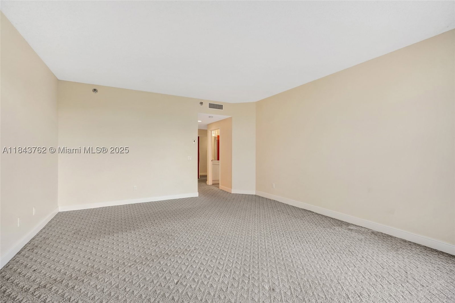 Real estate property located at 21150 Point Pl #406, Miami-dade, Atlantic Ii At The Point, Aventura, FL