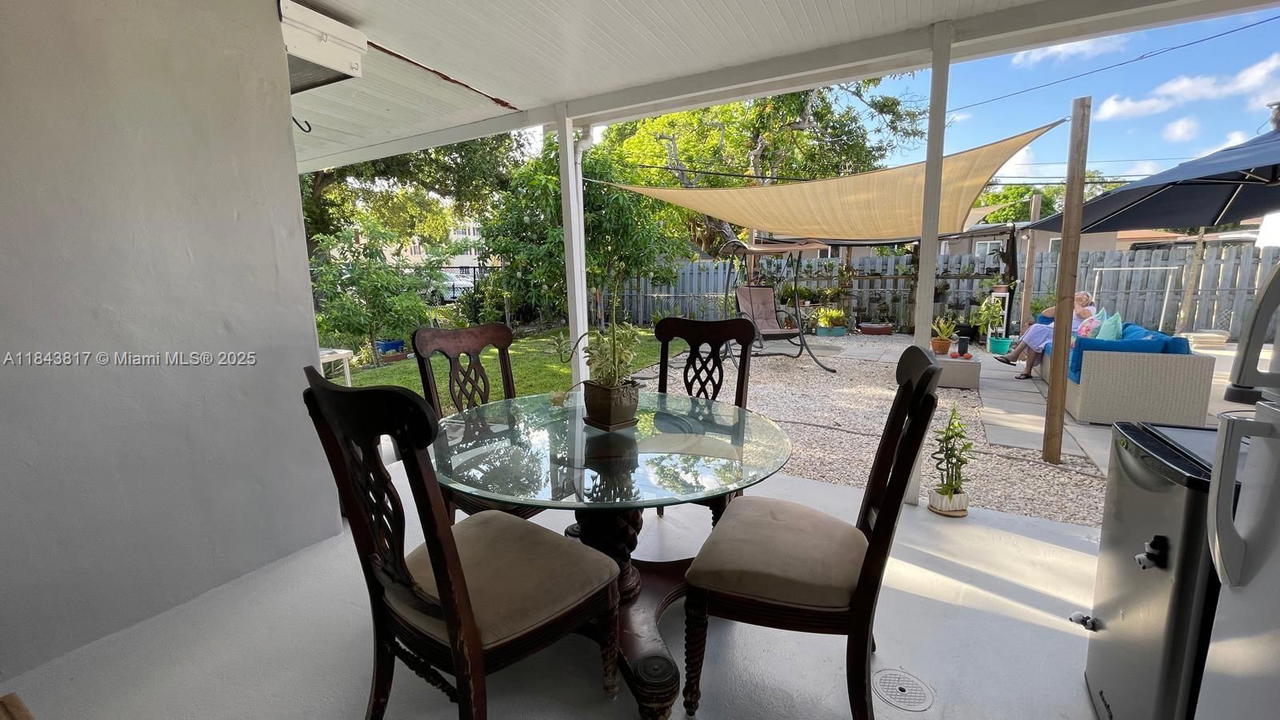Real estate property located at 1445 116th Ter, Miami-dade, Gunton Heights, Miami, FL