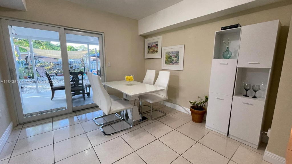Real estate property located at 1445 116th Ter, Miami-dade, Gunton Heights, Miami, FL