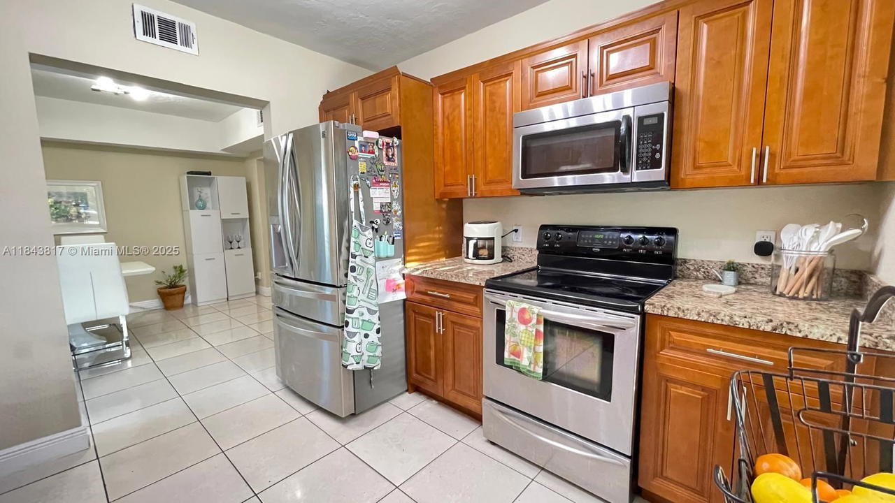 Real estate property located at 1445 116th Ter, Miami-dade, Gunton Heights, Miami, FL