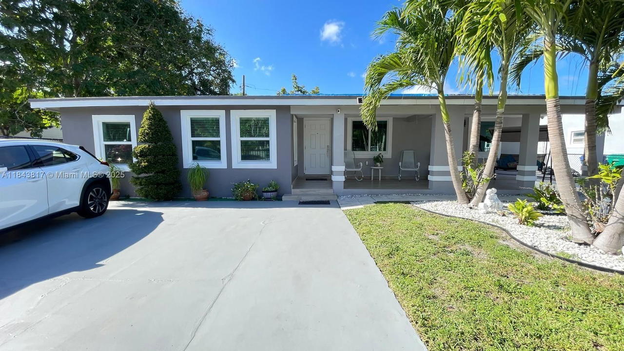 Real estate property located at 1445 116th Ter, Miami-dade, Gunton Heights, Miami, FL
