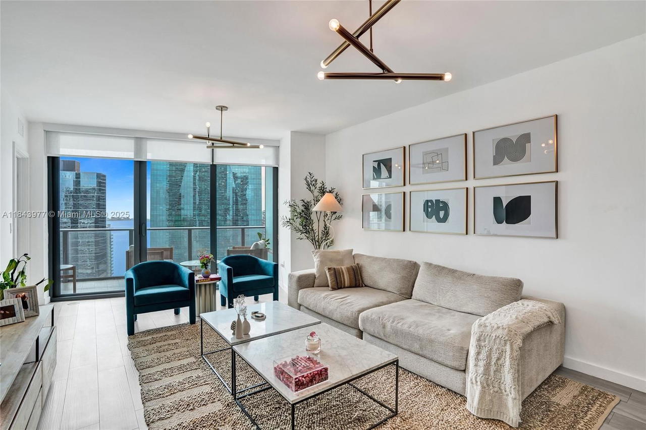 Real estate property located at 1300 Miami Ave #2503, Miami-dade, 1300 S Miami Avenue Condo, Miami, FL
