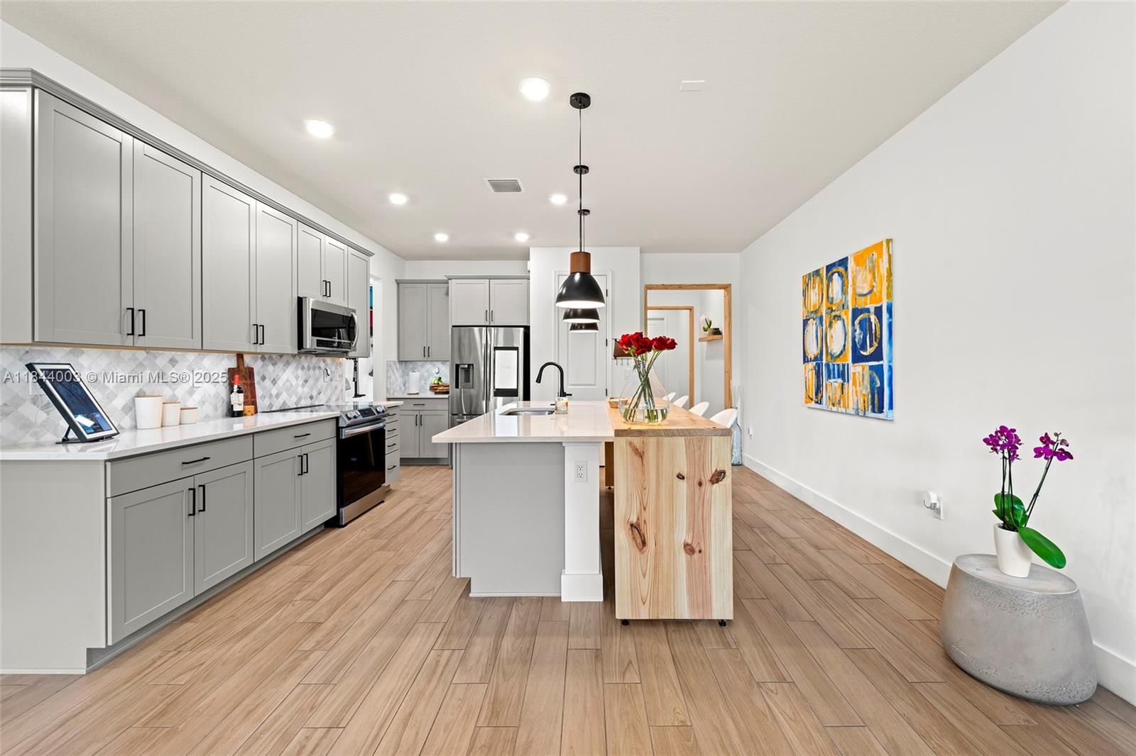 Real estate property located at 2137 Appleton Cir N, Broward, Oak Tree Property Redevel, Oakland Park, FL