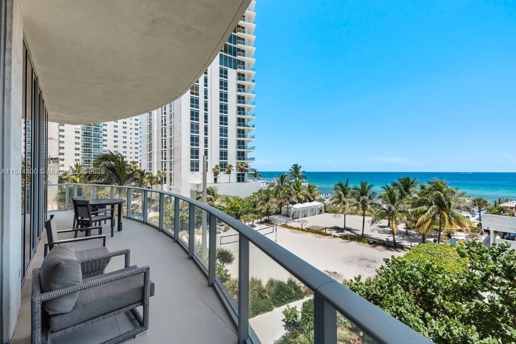 Real estate property located at 4111 Ocean Dr #301, Broward, Hyde, Hollywood, FL