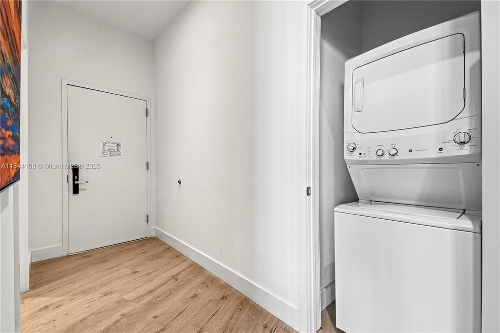 Real estate property located at 4111 Ocean Dr #301, Broward, Hyde, Hollywood, FL
