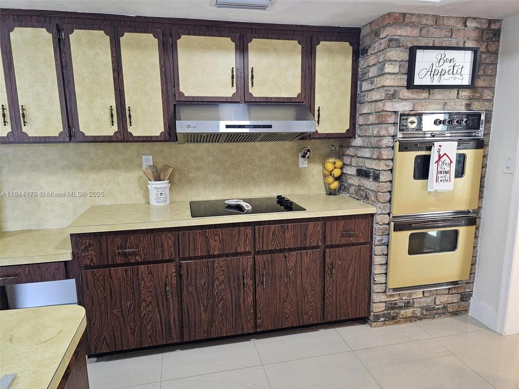 Real estate property located at 18604 293rd Ter, Miami-dade, Redavo Sub Sec 3, Homestead, FL