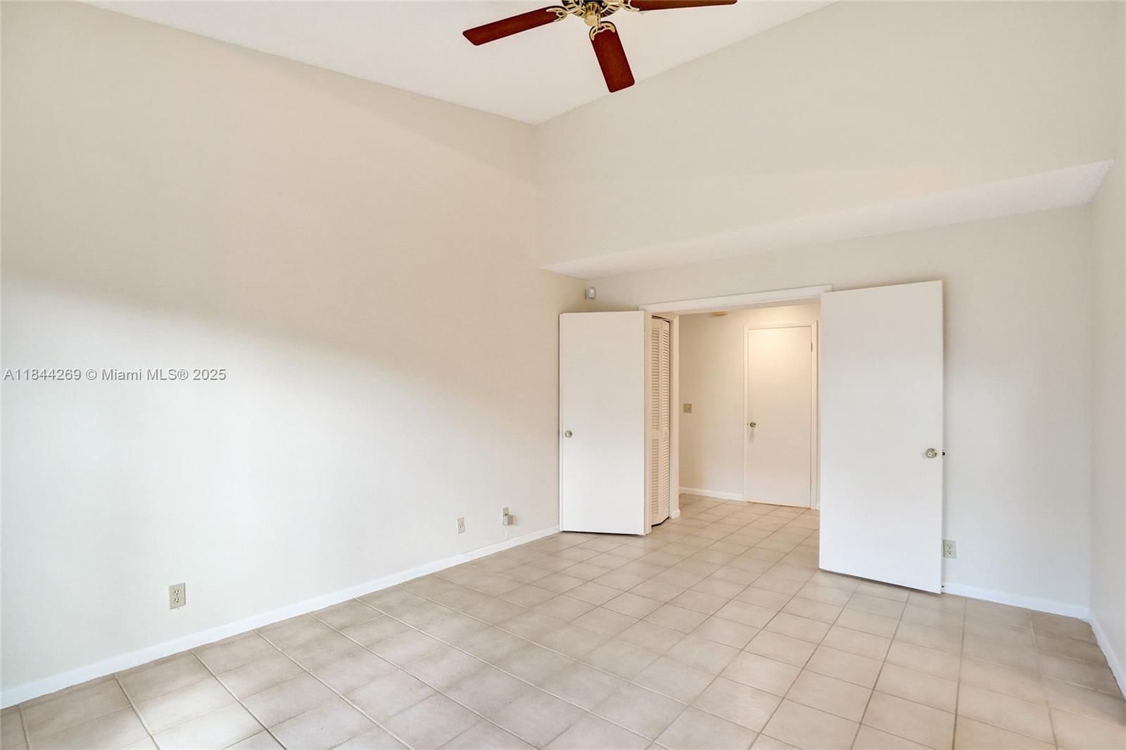 Real estate property located at 9444 Chelsea Dr N, Broward, Chelsea One, Plantation, FL
