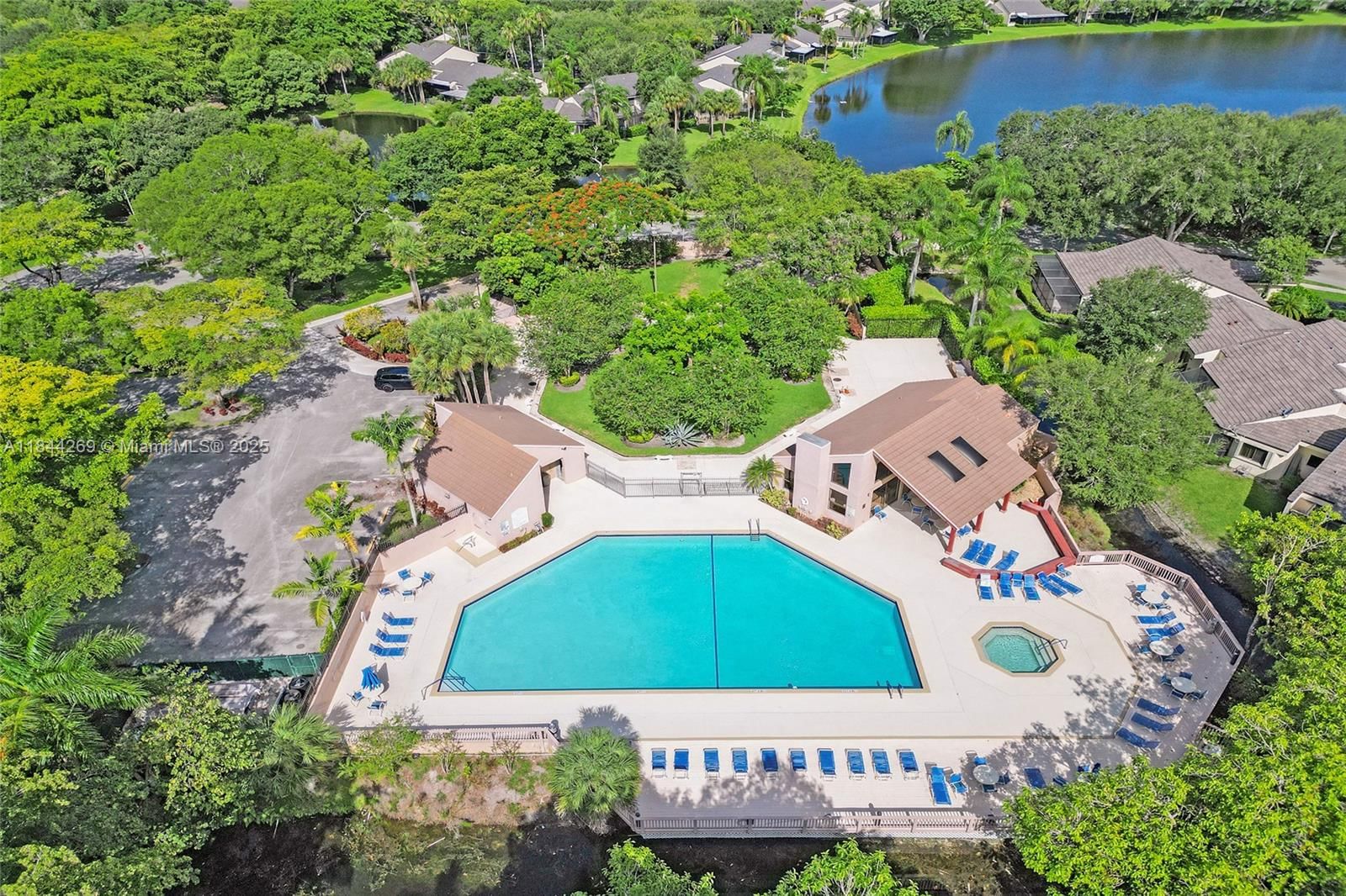 Real estate property located at 9444 Chelsea Dr N, Broward, Chelsea One, Plantation, FL