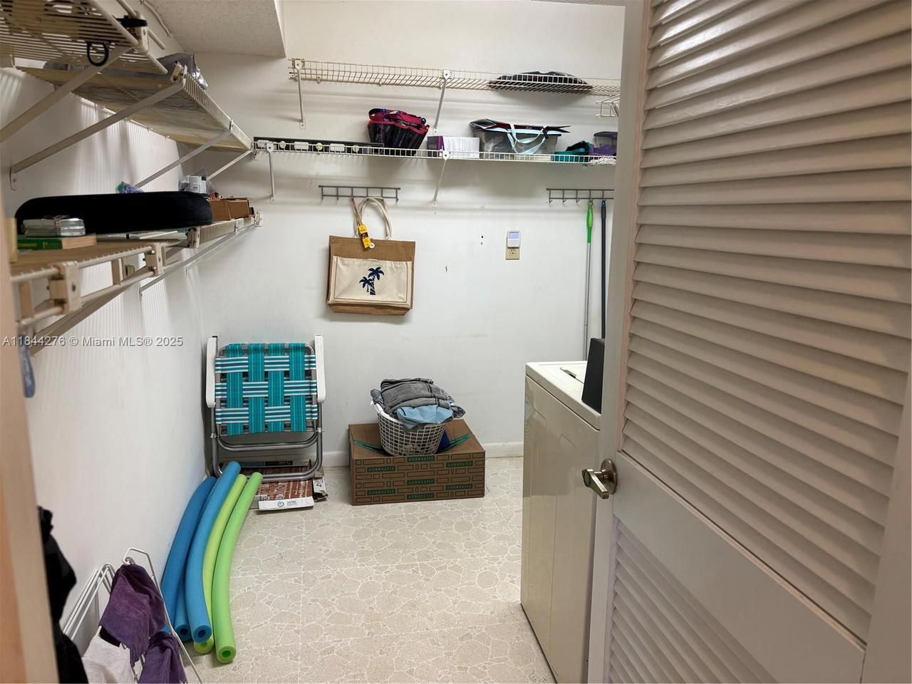 Real estate property located at 4940 Sabal Palm Blvd #205, Broward, Lakes Of Carriage Hills, Tamarac, FL