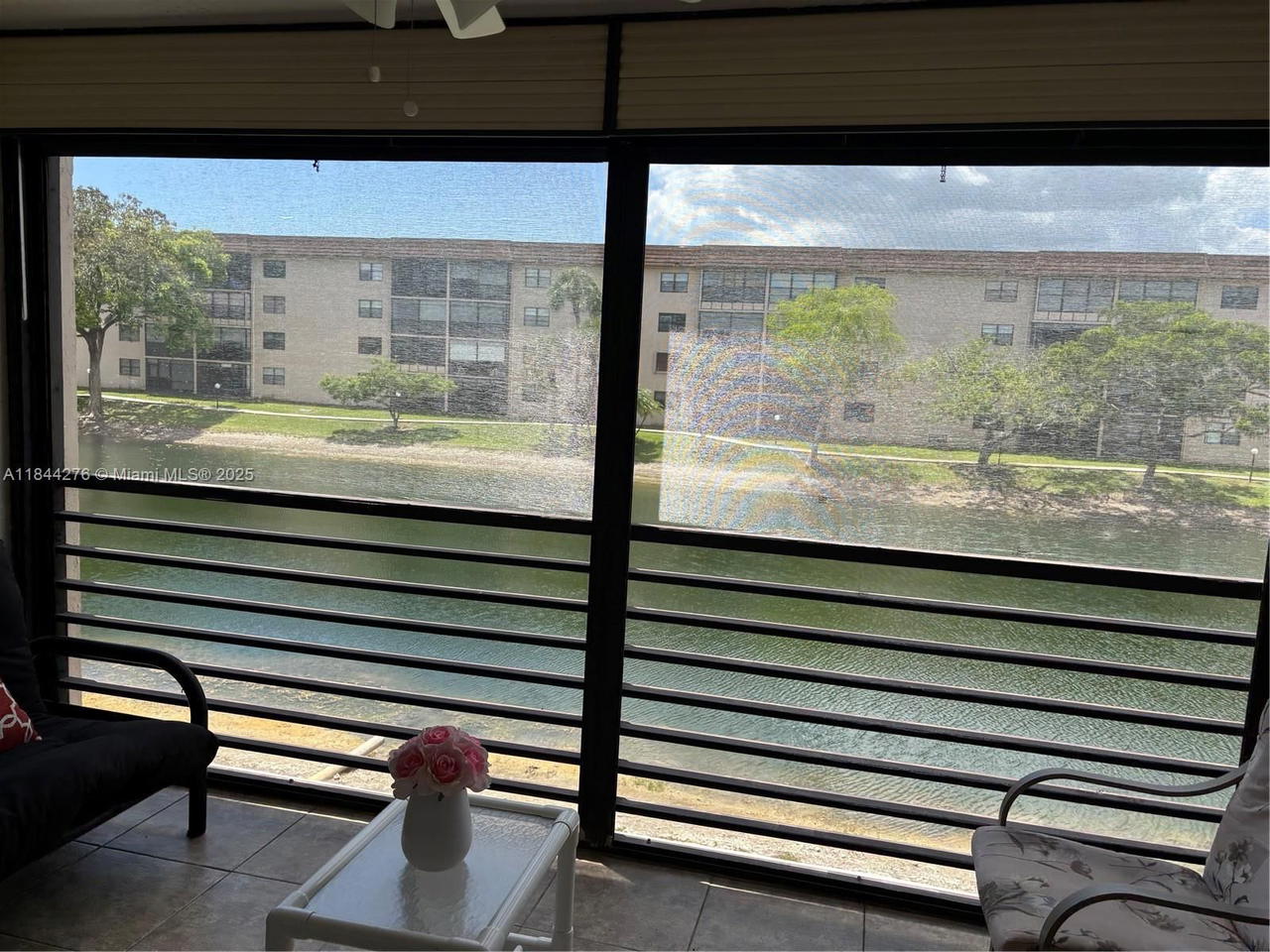 Real estate property located at 4940 Sabal Palm Blvd #205, Broward, Lakes Of Carriage Hills, Tamarac, FL