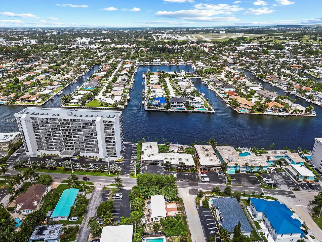 Real estate property located at 555 Riverside Dr #4, Broward, N/a, Pompano Beach, FL