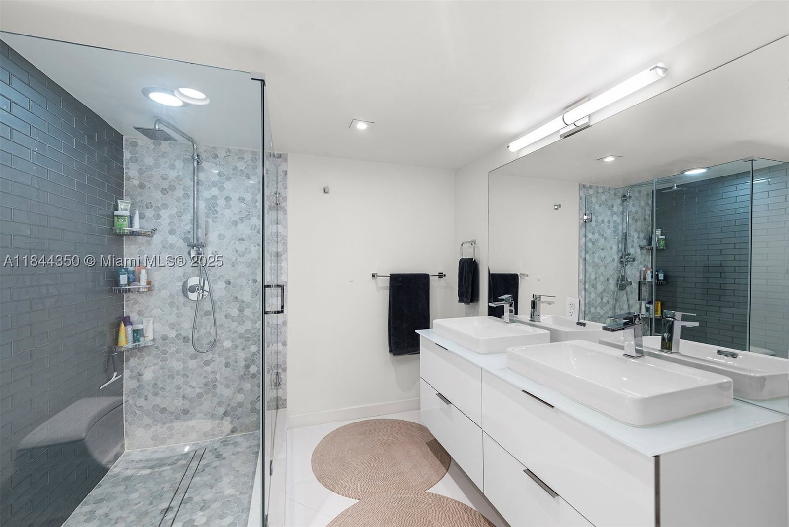 Real estate property located at 125 Jefferson Ave #137, Miami-dade, The Courts At South Beach, Miami Beach, FL