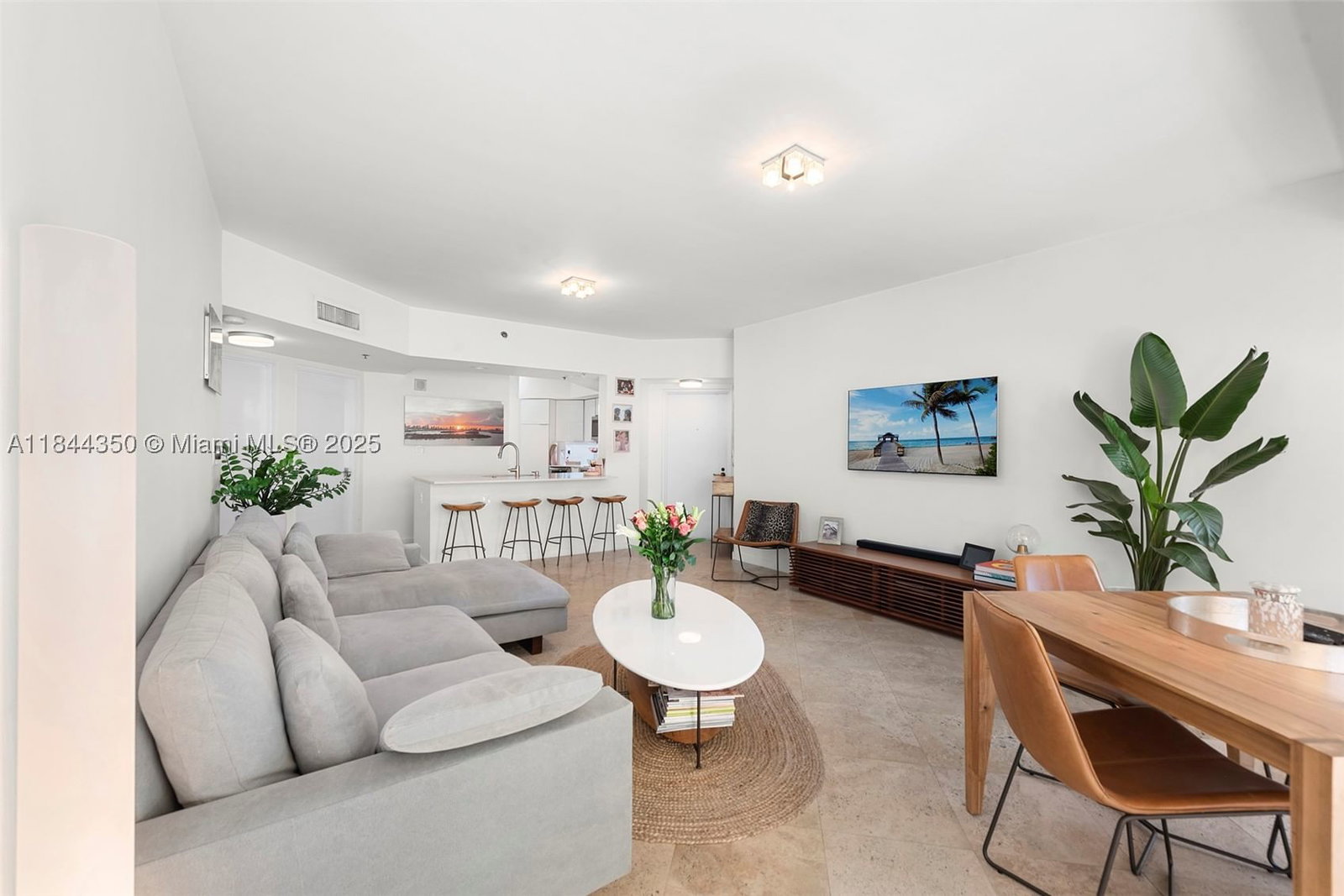Real estate property located at 125 Jefferson Ave #137, Miami-dade, The Courts At South Beach, Miami Beach, FL