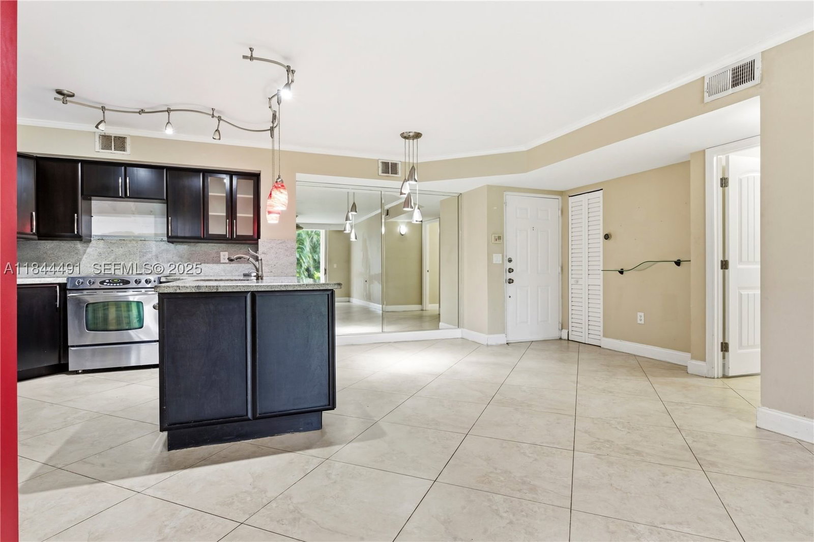 Real estate property located at 1733 Village Blvd #108, Palm Beach, Milano Condo, West Palm Beach, FL