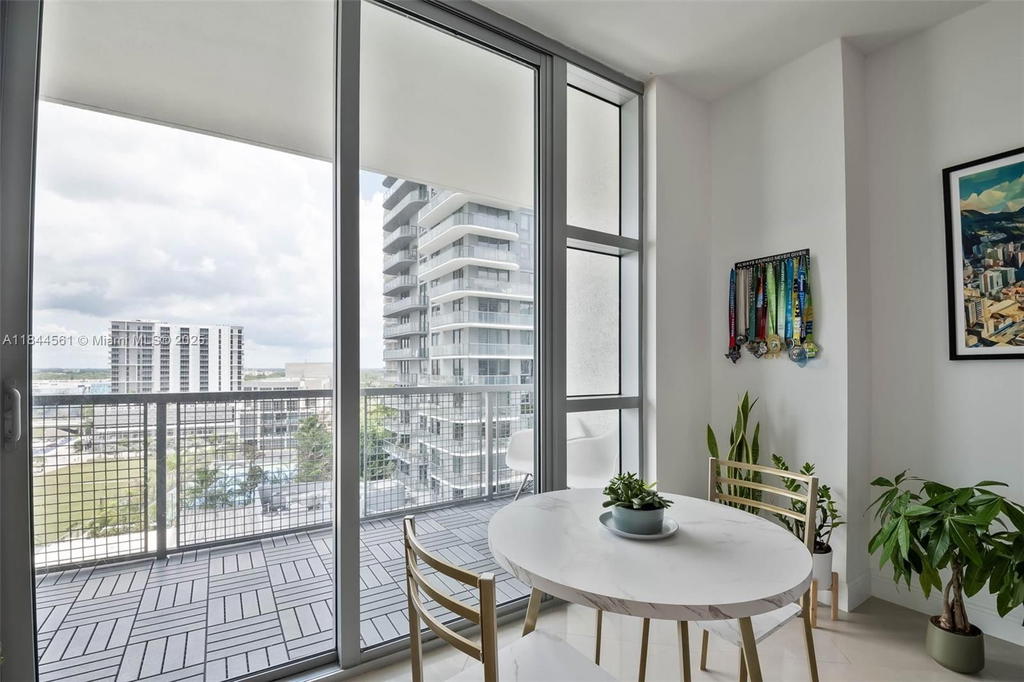 Real estate property located at 3301 1st Ave H1211, Miami-dade, Four Midtown Miami Condo, Miami, FL