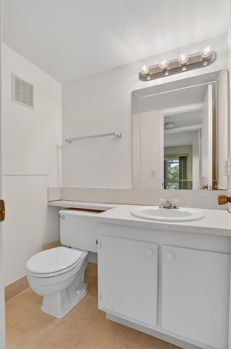 Real estate property located at 413 Tilford S #413, Broward, Tilford S Condo, Deerfield Beach, FL